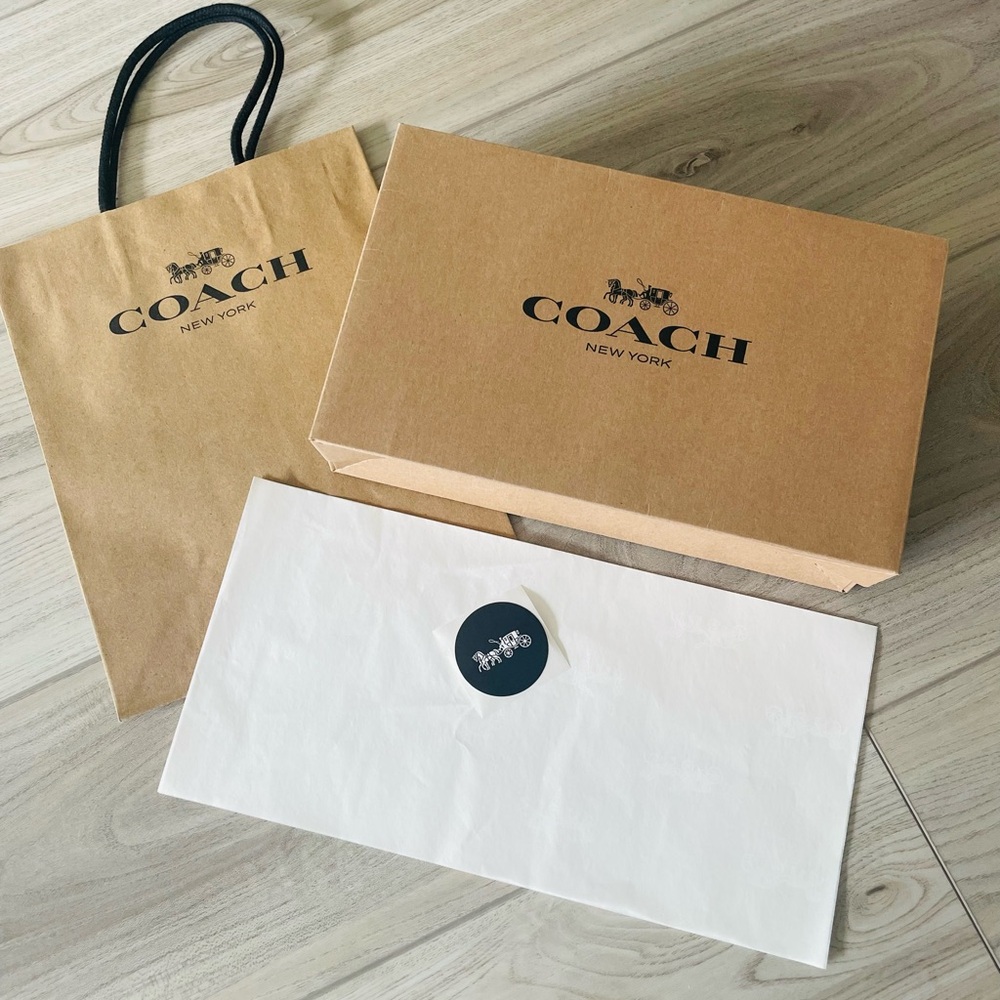 Coach Gift Wrap Set